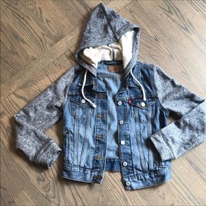 AUTHENTIC LEVIS DENIM HOODIE JACKET